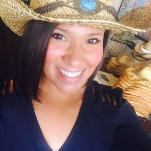 Meet your Posher, Athena