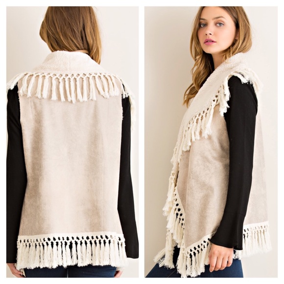 🌺HOST PICK 1/29🌺FRINGED SHEARLING VEST - Picture 3 of 4