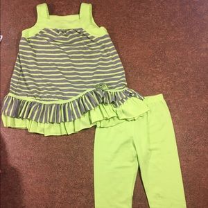 Pippa and Julie 2 piece set