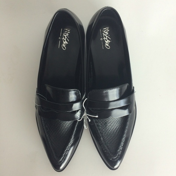 👀 Mossimo Black Snakeskin Pointy Toe Loafers👀 - Picture 4 of 4