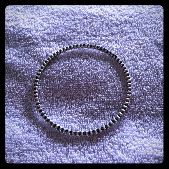 Bangle bracelet