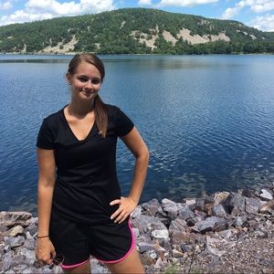 Meet your Posher, Erin