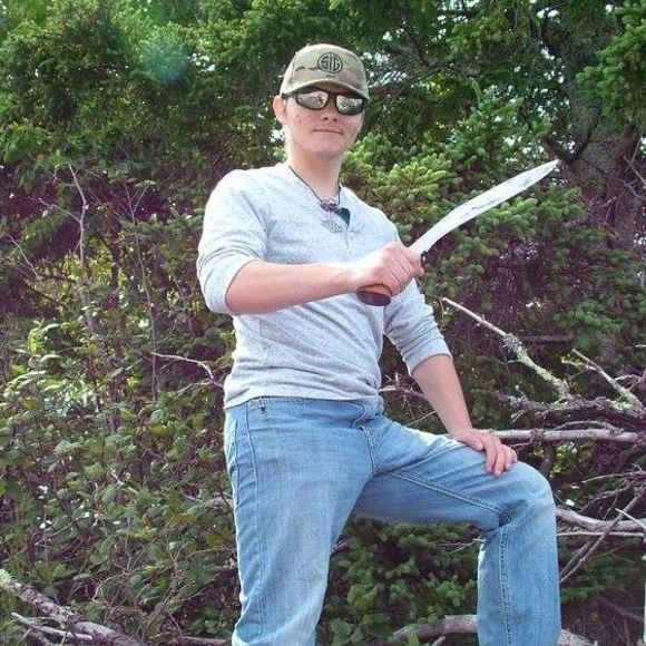 Meet your Posher, Kyle - Picture 1 of 1