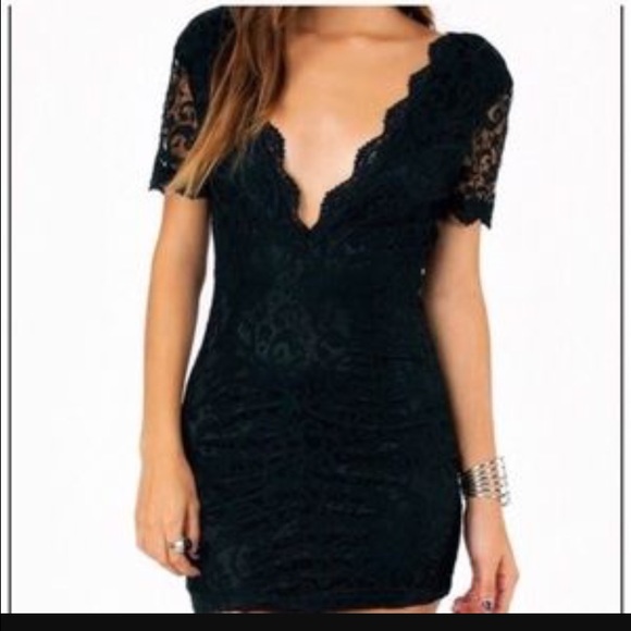 Black Deep V neck Lace dress from tobi