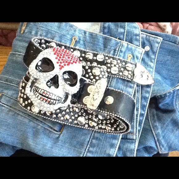 Skull belt, studs and sparkles. - Picture 1 of 3