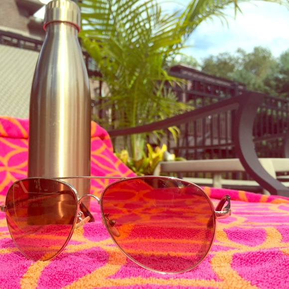 American Eagle Outfitters Aviator Sunglasses