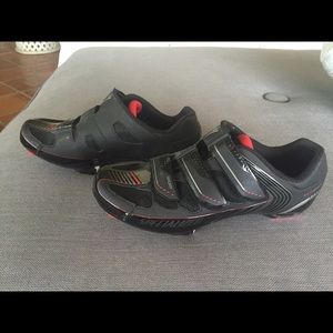 Specialized bike shoes