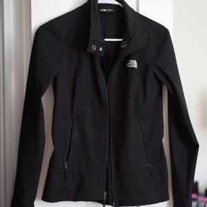 The North Face windbreaker/mid layer size SMALL
