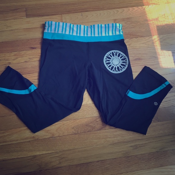 ☠ Lulu for SoulCycle Wheel Capri