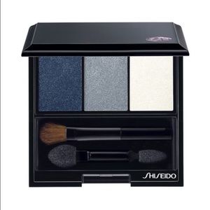 NEW Shiseido Luminizing Satin Eye Color Trio GY901