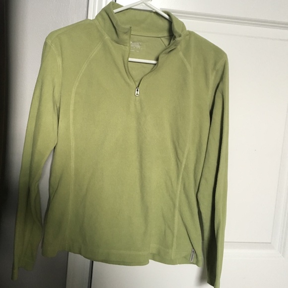 Columbia sweatshirt