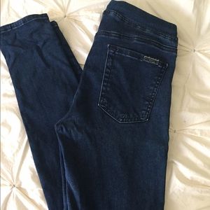 7 For All Mankind Jeggings!