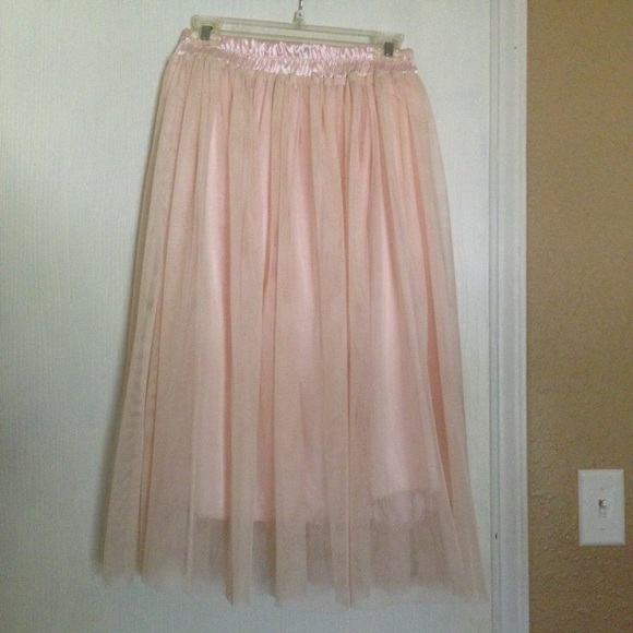 Tulle skirt
