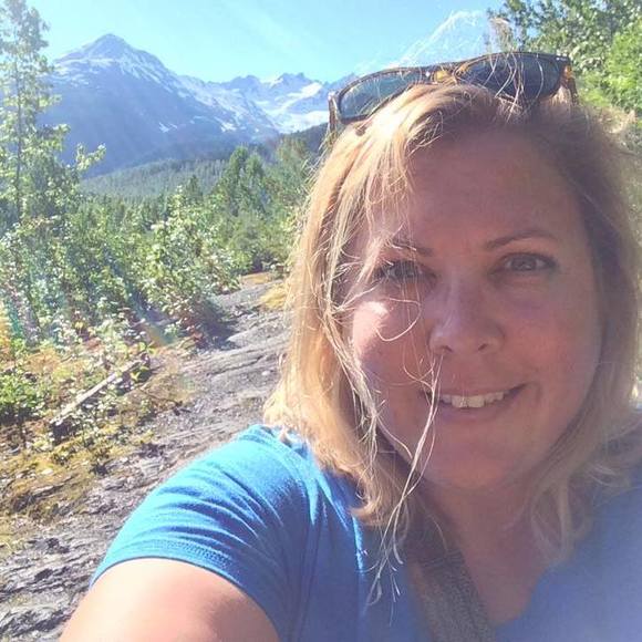 Meet your Posher, Kristin - Picture 1 of 1