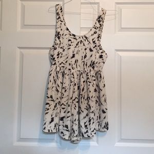 ADORABLE WHITE AND BLACK ROMPER GREAT PRICE!!!