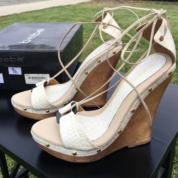 Bebe lace up wedge. - Picture 2 of 4