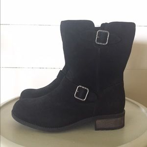 Ugg Chaney boot