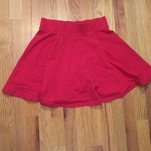 CUTE RED SKATER SKIRT👍🏻 GREAT PRICE