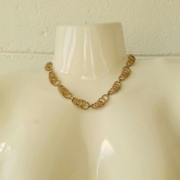 ------ - Picture 2 of 4