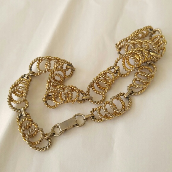 ------ - Picture 3 of 4