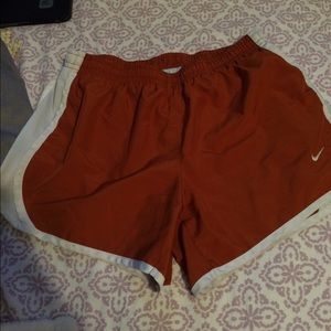 Nike running DRI FIT shorts(YOUTH)