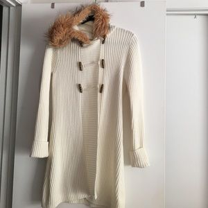 Gorgeous cream fur hood sweater