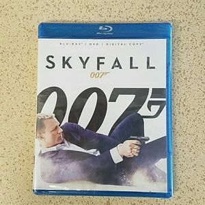 ⭐️💎Skyfall 007 Blu-ray DVD💎⭐️
