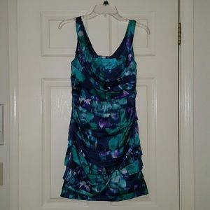 ONLY BEEN WORN ONCE! SHORT EXPRESS  DRESS