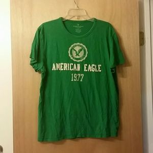 Mens American Eagle T-shirt size L