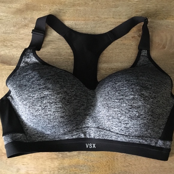 Victoria Secret Sports Bra NWOT