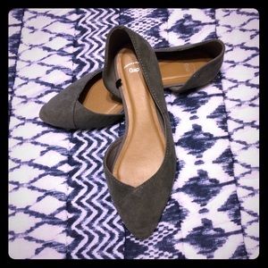Gap gray suede flats size 7