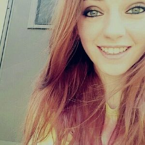 Meet your Posher, Brittney