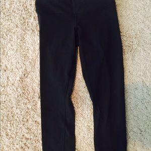 Lululemon wunder under size 4