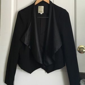Cropped tuxedo style jacket