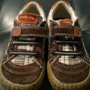 Stride rite boys shoe