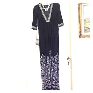 New Directions Maxi Dress