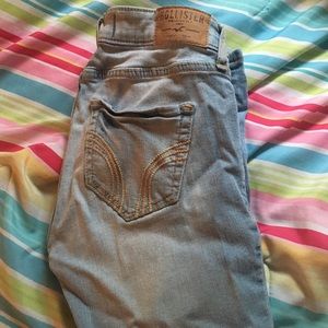 Hollister jeans