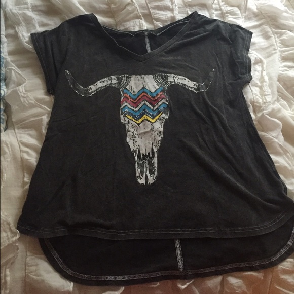 Bull Graphic Tee