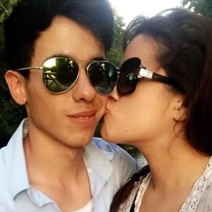 Meet your Posher, Mari