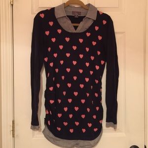 Heart maternity sweater