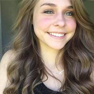 Meet your Posher, Korrine