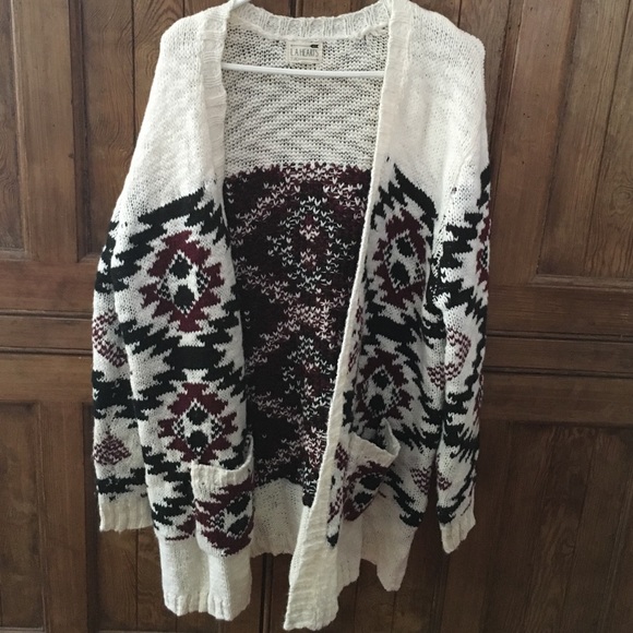 LA Hearts Oversized Tribal Print Cardigan