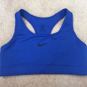 NWOT Nike DriFit Sports Bra
