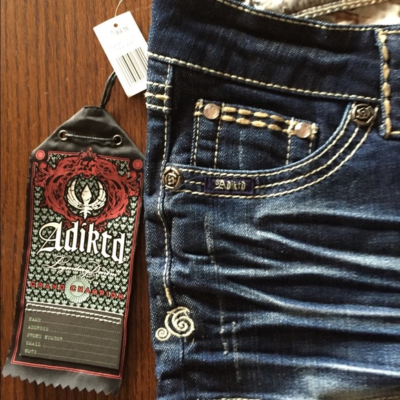 Adiktd Low Rise Shorts BNWT Size 0 - Picture 4 of 4