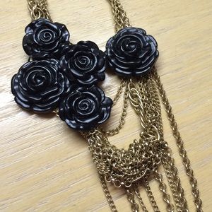 Express Black Rose Necklace