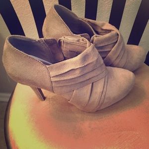 Mossimo Tan Booties