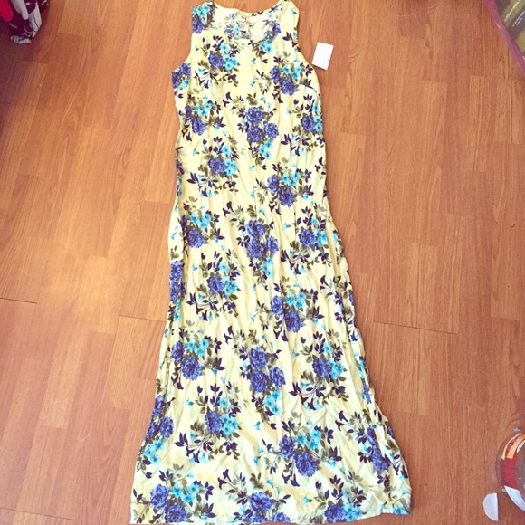 Floral maxi dress