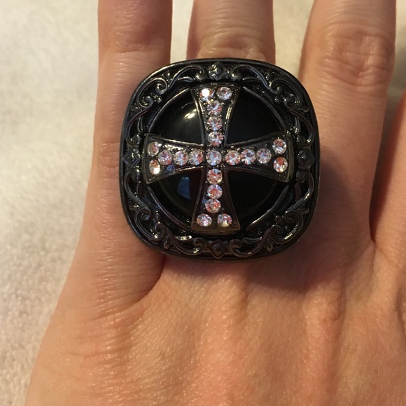 Elastic Band Cross Ring