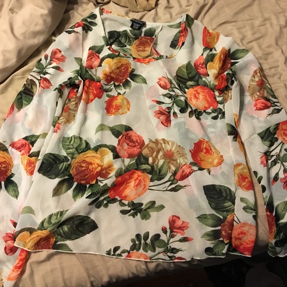 Floral top