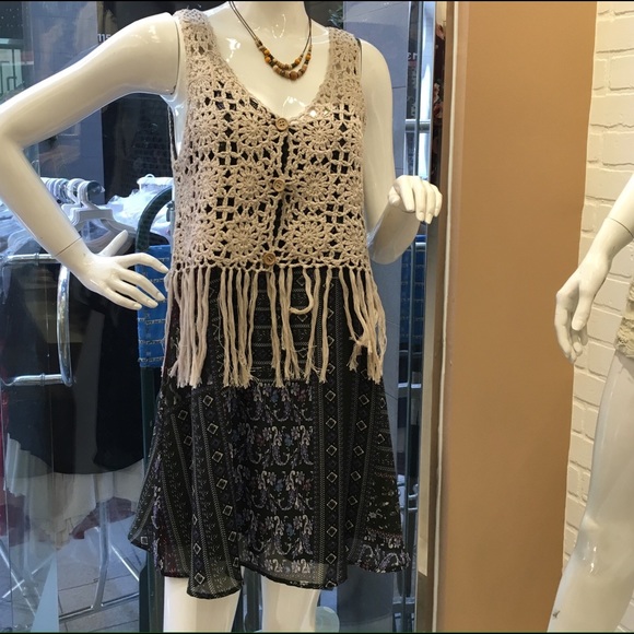 BLOWOUT SALE!!! Everything MUST GO...Printed Dress